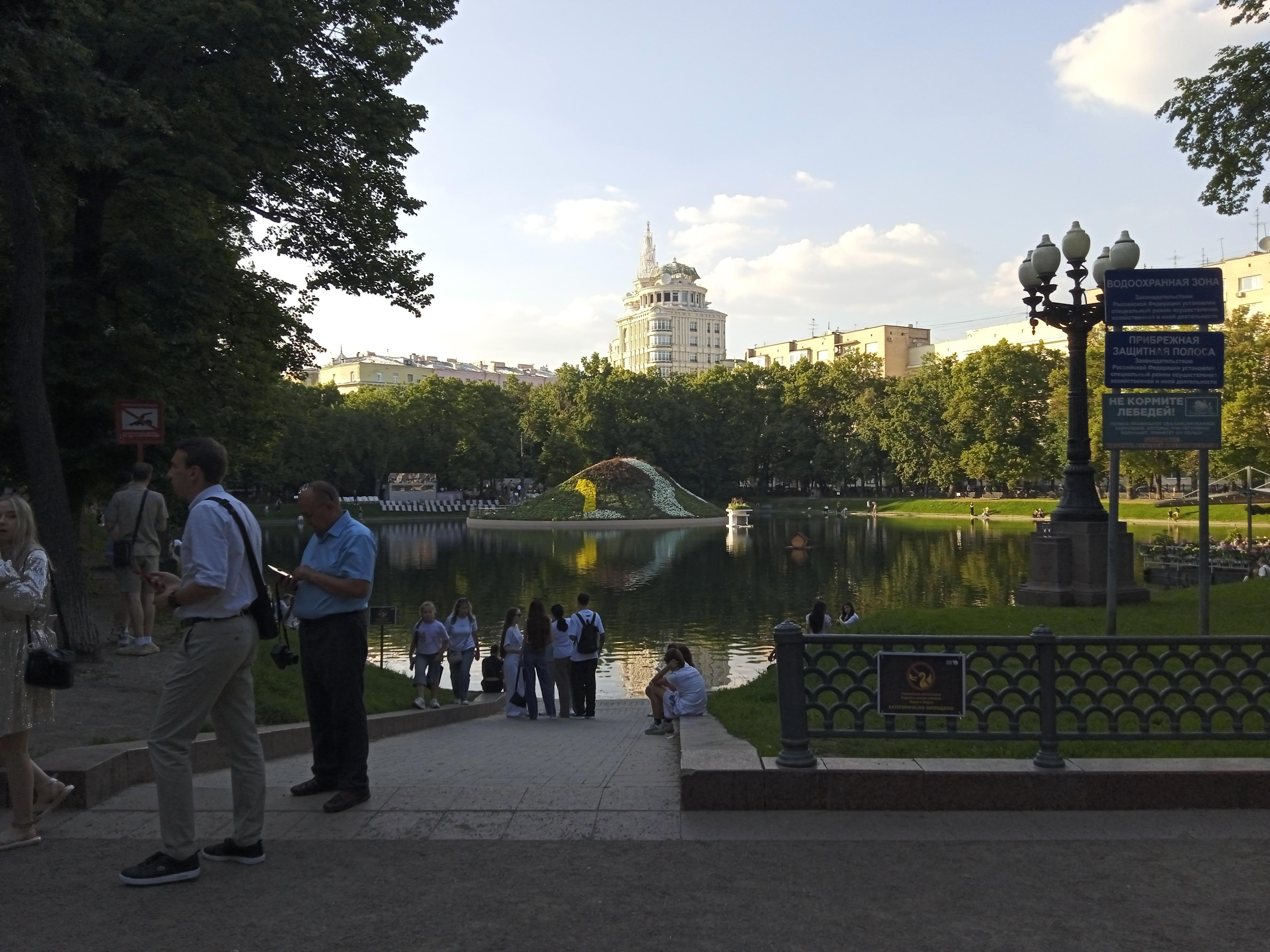 Тишина Патриарших: точка сборки перед финалом - Виктор Агеев-Полторжицкий