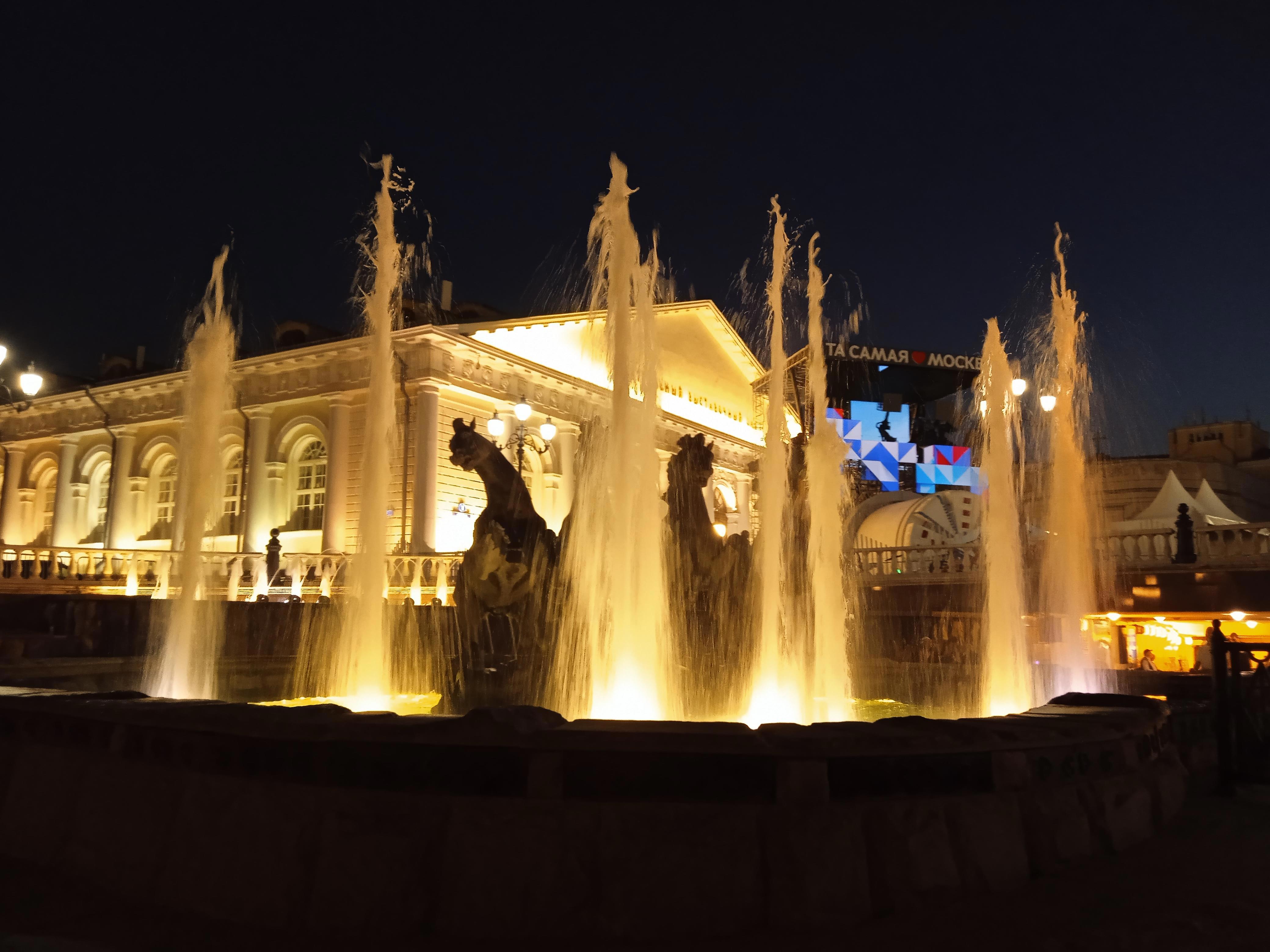 Москва. Финал: где эхо шагов становится вечностью - Виктор Агеев-Полторжицкий