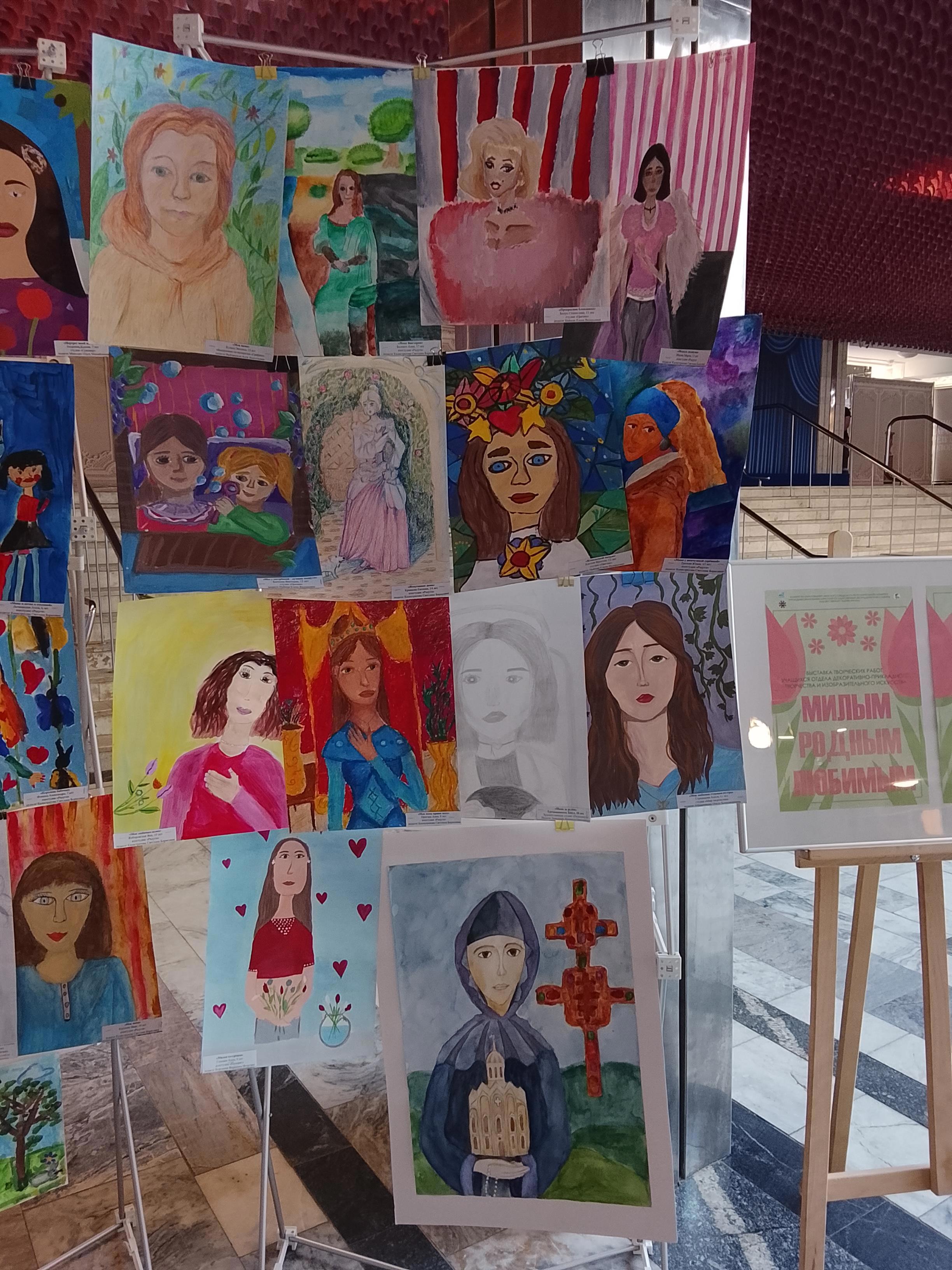 С Международным женским днём! - Виктор Агеев-Полторжицкий