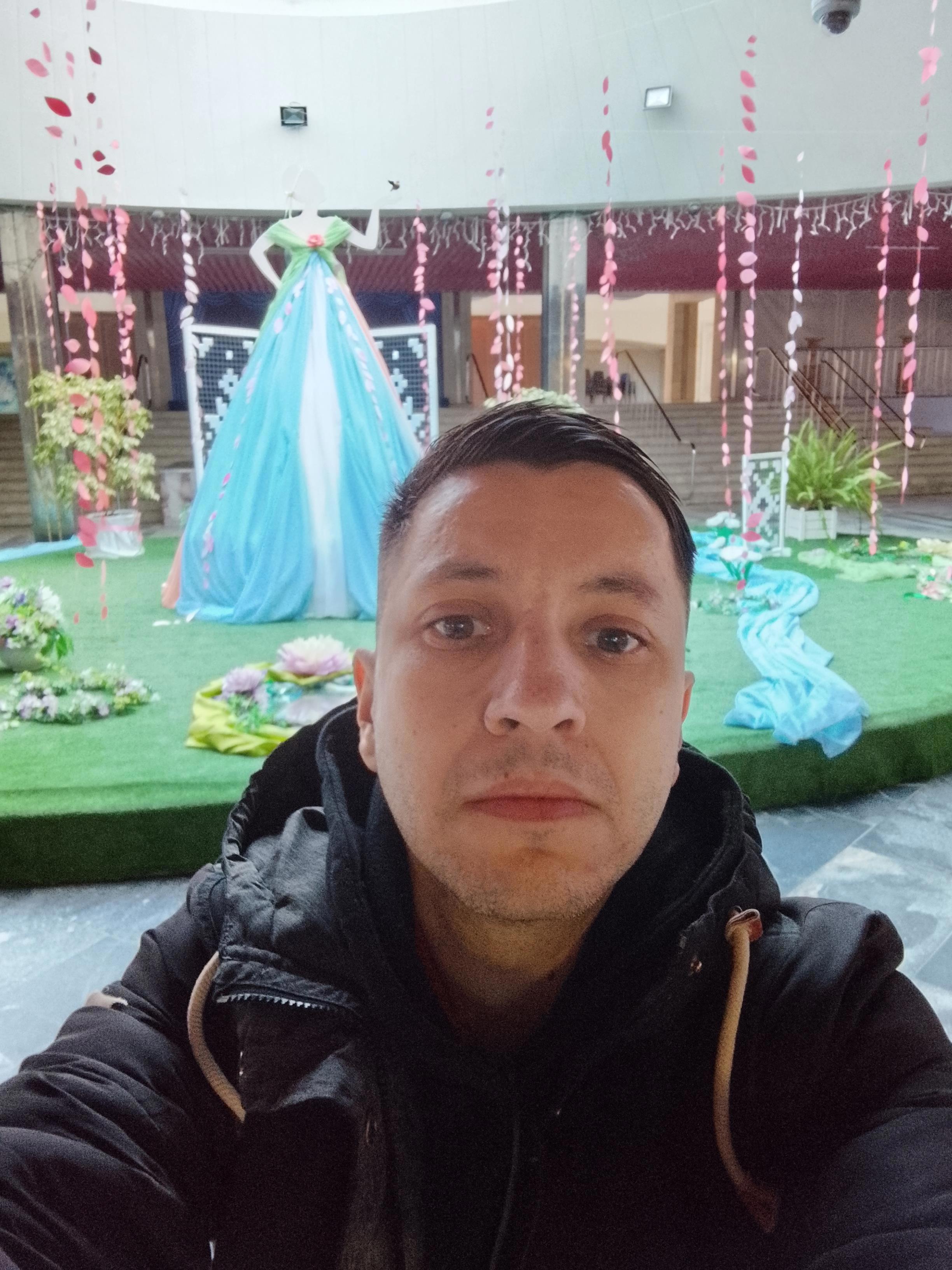 С Международным женским днём! - Виктор Агеев-Полторжицкий