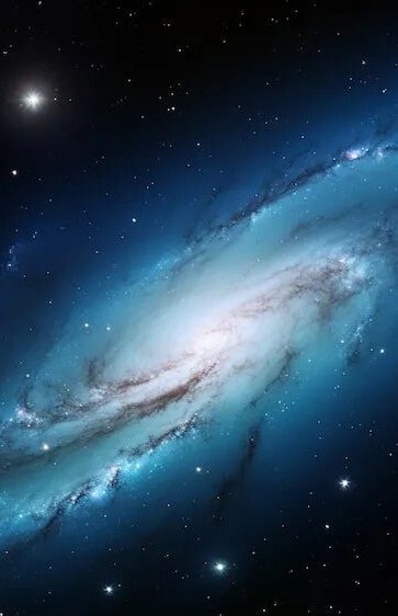Обложка книги «Ещё чуть-чуть»