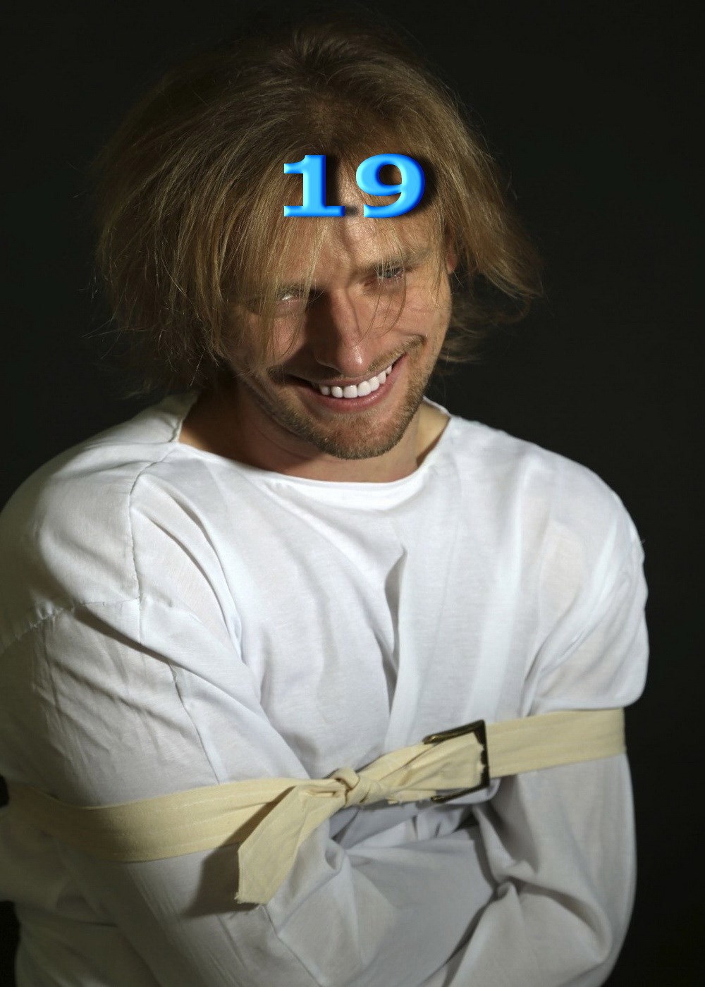 Обложка книги «19»