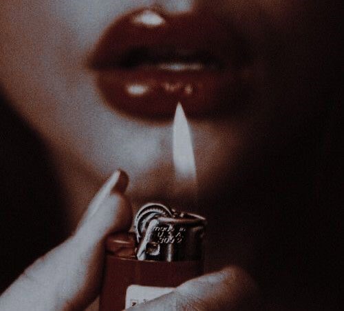 Обложка книги «Любовь сквозь слёзы»